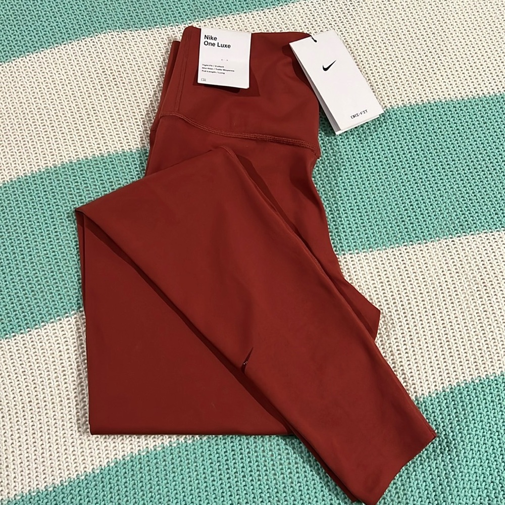 Nike Women’s One Luxe Tight